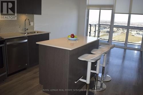 Ph10 - 4655 Glen Erin Drive, Mississauga, ON - Indoor Photo Showing Kitchen