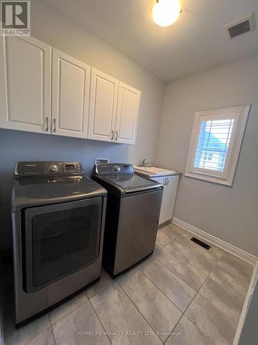 8 Arda Crescent, Brampton, ON - Indoor Photo Showing Laundry Room