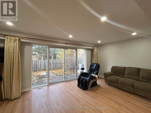 128 Bonis Avenue, Toronto, ON - Indoor