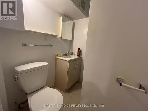 128 Bonis Avenue, Toronto, ON - Indoor Photo Showing Bathroom