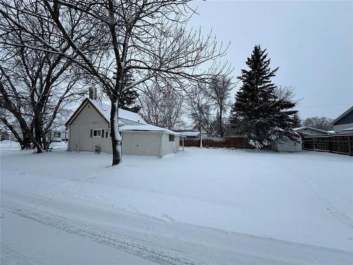 635 3Rd Street Ne, Portage La Prairie, MB - Outdoor