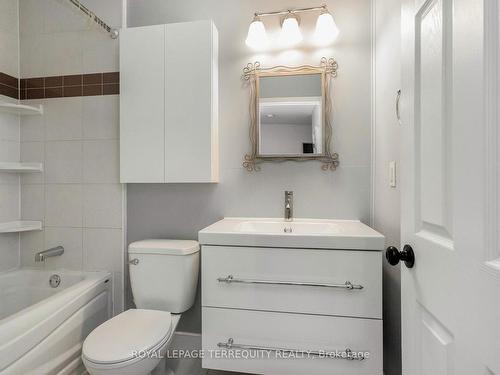 39-6540 Falconer Dr, Mississauga, ON - Indoor Photo Showing Bathroom