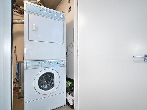 Salle de lavage - 511-350 Boul. De Maisonneuve O., Montréal (Ville-Marie), QC - Indoor Photo Showing Laundry Room