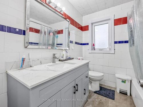 Upper-48 Celeste Dr, Toronto, ON - Indoor Photo Showing Bathroom