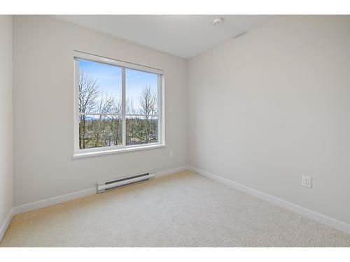 54 8335 Nelson Street, Mission, BC - Indoor Photo Showing Other Room