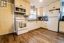 20 Richmond Street, Thorold (557 - Thorold Downtown), ON  - Indoor Photo Showing Kitchen 