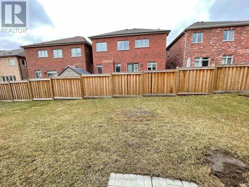 32 Falconridge Terrace, East Gwillimbury, ON - Outdoor