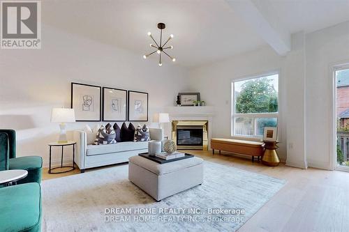 16 Bond Lake Park Street, Richmond Hill, ON - Indoor Photo Showing Living Room With Fireplace