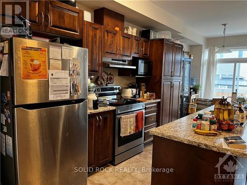 18 Antonakos Drive, Lanark, ON - Indoor Photo Showing Kitchen