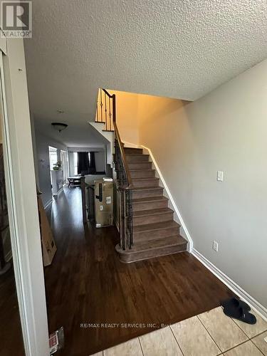 174 Twin Pines Crescent, Brampton, ON - Indoor Photo Showing Other Room