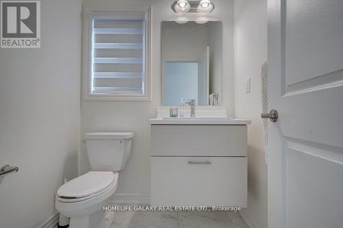 28 Velvet Drive, Whitby, ON - Indoor Photo Showing Bathroom