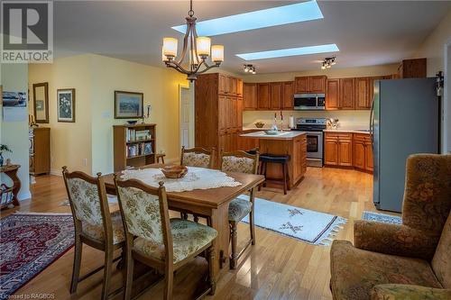 27 Gremik Crescent, Sauble Beach, ON - Indoor Photo Showing Dining Room