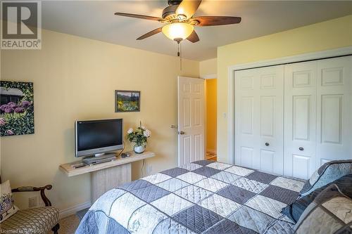 27 Gremik Crescent, Sauble Beach, ON - Indoor Photo Showing Bedroom