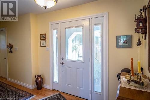 Large entry foyer - 27 Gremik Crescent, Sauble Beach, ON - Indoor Photo Showing Other Room