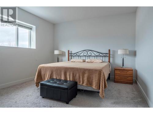 1039 Mt. Fosthall Drive Unit# 9, Vernon, BC - Indoor Photo Showing Bedroom