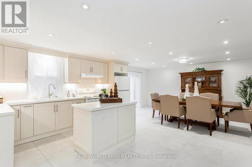 8071 Kipling Avenue, Vaughan, ON - Indoor Photo Showing Kitchen