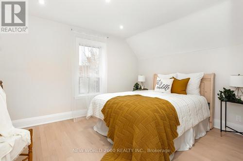 8071 Kipling Avenue, Vaughan, ON - Indoor Photo Showing Bedroom