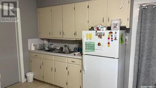 76 31St Street E, Prince Albert, SK - Indoor Photo Showing Kitchen