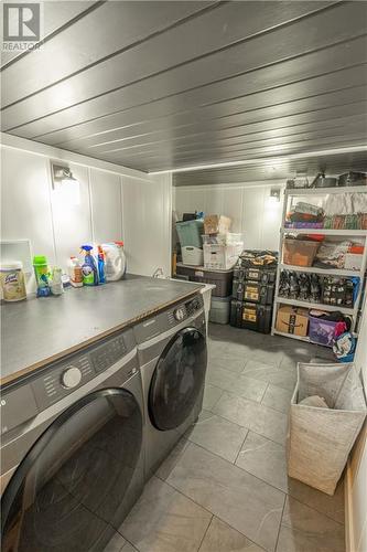 9 Old Orchard Avenue, Cornwall, ON - Indoor Photo Showing Laundry Room