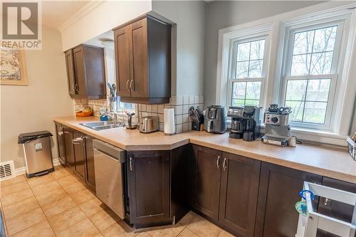 9 Old Orchard Avenue, Cornwall, ON - Indoor Photo Showing Kitchen With Double Sink