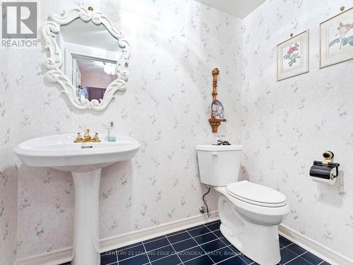 13 Morning Glory Way, Toronto, ON - Indoor Photo Showing Bathroom