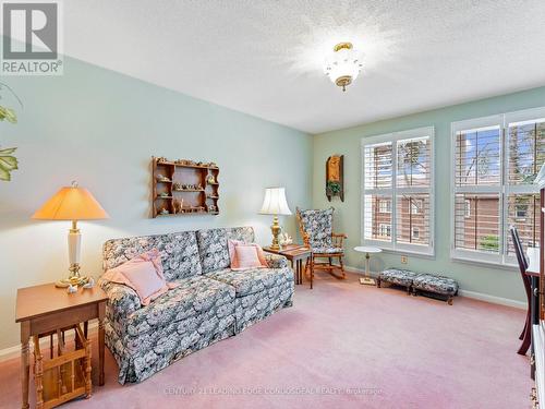 13 Morning Glory Way, Toronto, ON - Indoor Photo Showing Living Room