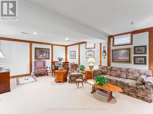 13 Morning Glory Way, Toronto, ON - Indoor Photo Showing Living Room