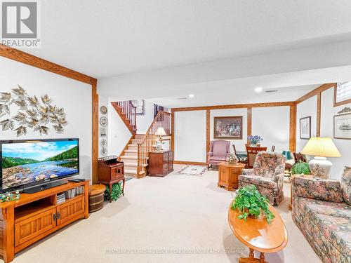 13 Morning Glory Way, Toronto, ON - Indoor Photo Showing Living Room