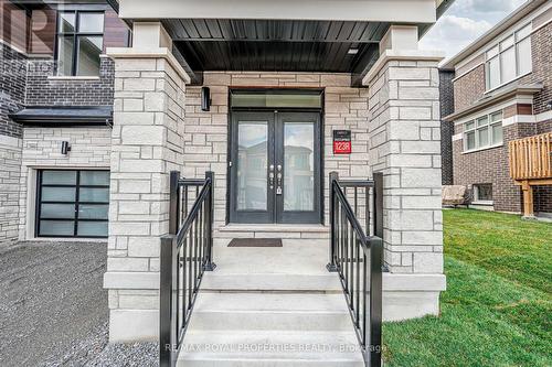 2982 Seagrass Street, Pickering, ON - Outdoor