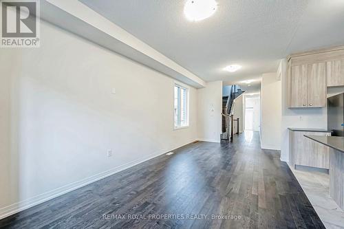 2982 Seagrass Street, Pickering, ON - Indoor Photo Showing Kitchen