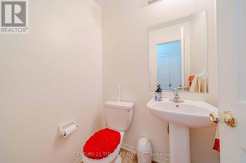 11 Hornett Way, Ajax, ON - Indoor Photo Showing Bathroom