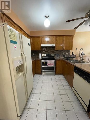 12' Buttercup Lane, Brampton, ON - Indoor Photo Showing Kitchen With Double Sink