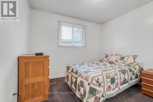 36 Hillcrest Avenue, Brantford, ON - Indoor Photo Showing Bedroom