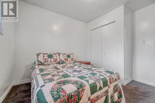 36 Hillcrest Avenue, Brantford, ON - Indoor Photo Showing Bedroom