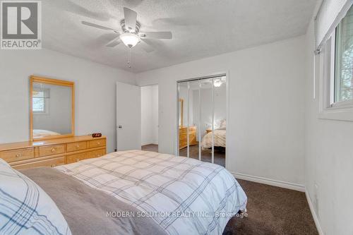 36 Hillcrest Avenue, Brantford, ON - Indoor Photo Showing Bedroom