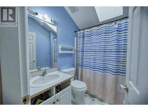 4805 Oleander Drive Unit# 1, Osoyoos, BC - Indoor Photo Showing Bathroom