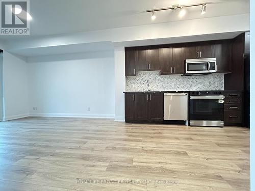 803 - 7171 Yonge Street, Markham, ON - Indoor Photo Showing Kitchen