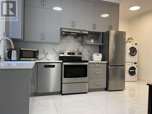 103Xx Caithcart Road, Richmond, BC - Indoor Photo Showing Kitchen