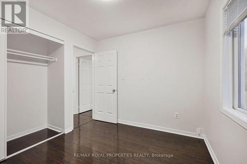 6 Wellington Avenue E, Oshawa, ON - Indoor Photo Showing Other Room