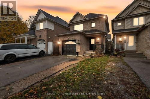 6 Wellington Avenue E, Oshawa, ON - Outdoor With Facade