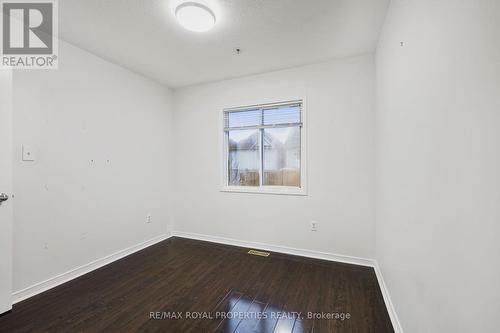 6 Wellington Avenue E, Oshawa, ON - Indoor Photo Showing Other Room