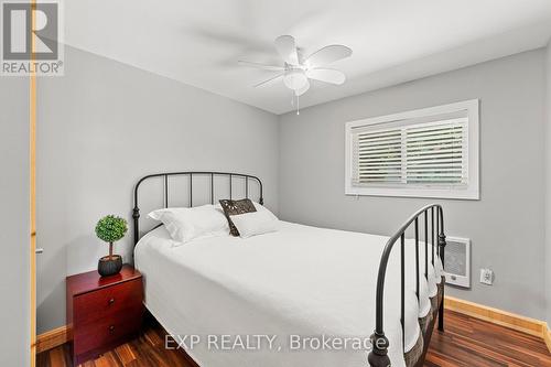 104 Fulsom Crescent, Kawartha Lakes, ON - Indoor Photo Showing Bedroom