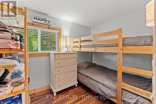 104 Fulsom Crescent, Kawartha Lakes, ON - Indoor Photo Showing Bedroom