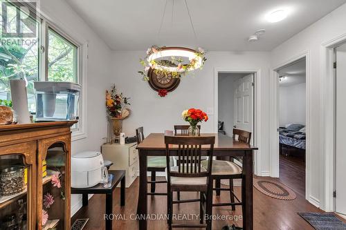 748 Little Hill Street, London, ON - Indoor Photo Showing Dining Room