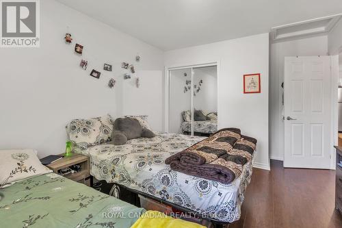 748 Little Hill Street, London, ON - Indoor Photo Showing Bedroom