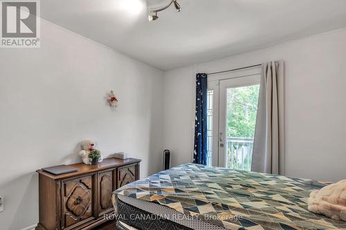 748 Little Hill Street, London, ON - Indoor Photo Showing Bedroom