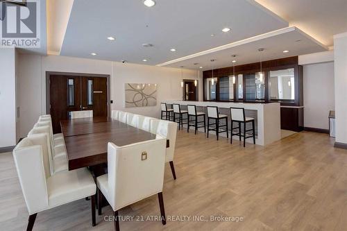 735 - 7161 Yonge Street, Markham, ON - Indoor Photo Showing Dining Room