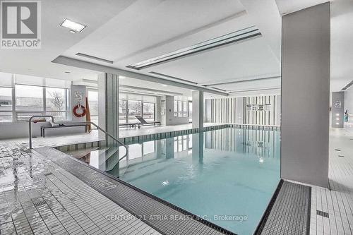 735 - 7161 Yonge Street, Markham, ON - Indoor Photo Showing Other Room With In Ground Pool