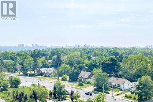 735 - 7161 Yonge Street, Markham, ON - Outdoor With View