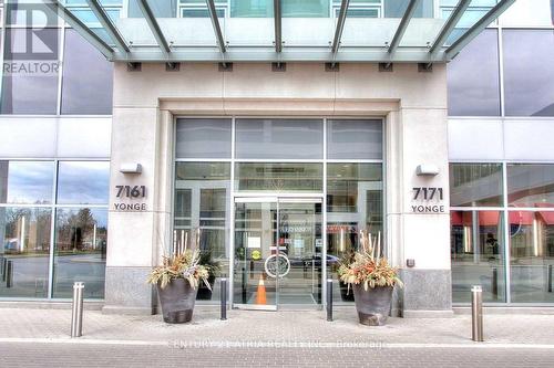 735 - 7161 Yonge Street, Markham, ON - Outdoor